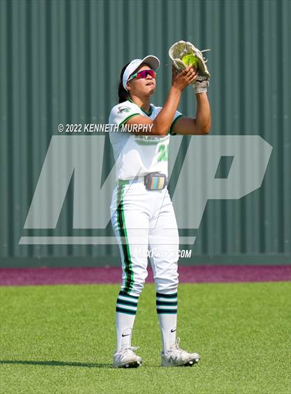 Thumbnail 2 in Iowa Park vs Argyle (UIL 4A Region I Regional Final) photogallery.