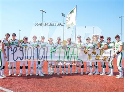Thumbnail 3 in Iowa Park vs Argyle (UIL 4A Region I Regional Final) photogallery.