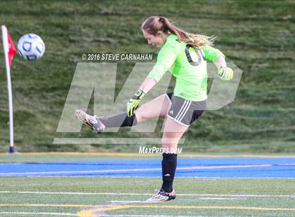 Thumbnail 1 in Timpview vs Skyline (UHSAA 4A Semifinal) photogallery.