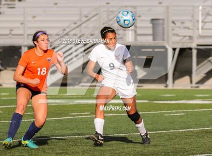 Thumbnail 1 in Timpview vs Skyline (UHSAA 4A Semifinal) photogallery.