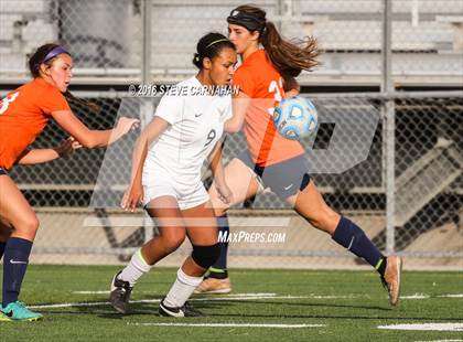Thumbnail 3 in Timpview vs Skyline (UHSAA 4A Semifinal) photogallery.