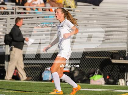 Thumbnail 2 in Timpview vs Skyline (UHSAA 4A Semifinal) photogallery.