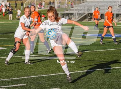 Thumbnail 3 in Timpview vs Skyline (UHSAA 4A Semifinal) photogallery.