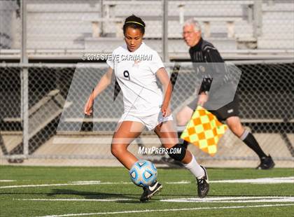Thumbnail 3 in Timpview vs Skyline (UHSAA 4A Semifinal) photogallery.
