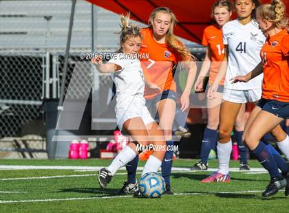 Thumbnail 2 in Timpview vs Skyline (UHSAA 4A Semifinal) photogallery.