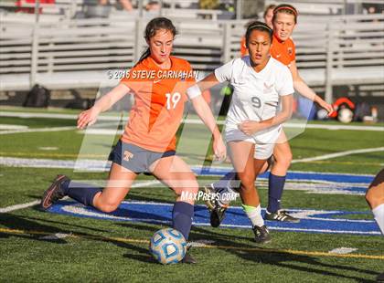 Thumbnail 3 in Timpview vs Skyline (UHSAA 4A Semifinal) photogallery.