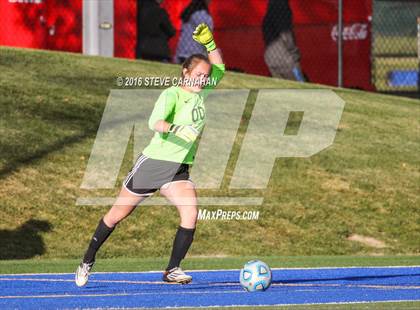 Thumbnail 3 in Timpview vs Skyline (UHSAA 4A Semifinal) photogallery.