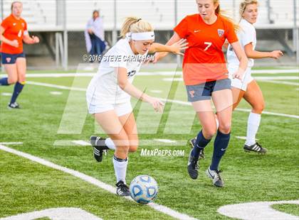 Thumbnail 2 in Timpview vs Skyline (UHSAA 4A Semifinal) photogallery.