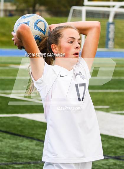 Thumbnail 3 in Timpview vs Skyline (UHSAA 4A Semifinal) photogallery.