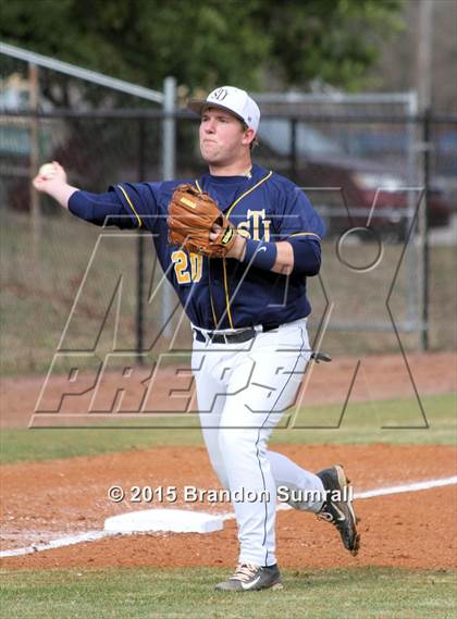 Thumbnail 1 in St. James @ Chilton County photogallery.
