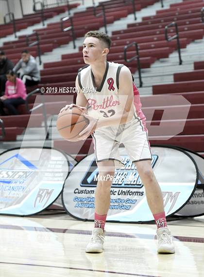 Thumbnail 1 in Rancho Mirage vs. St. Thomas Aquinas - Canada (Rancho Mirage Holiday Invitational) photogallery.