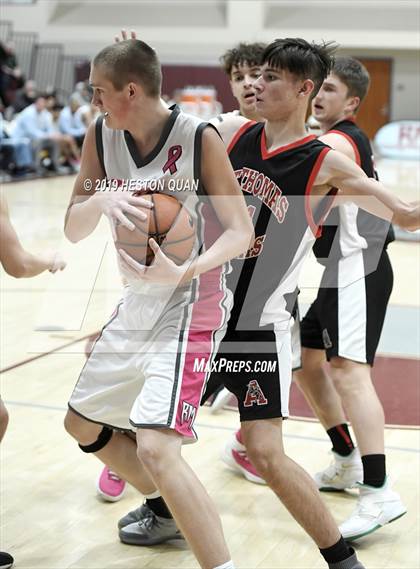 Thumbnail 2 in Rancho Mirage vs. St. Thomas Aquinas - Canada (Rancho Mirage Holiday Invitational) photogallery.