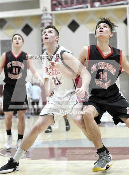 Thumbnail 1 in Rancho Mirage vs. St. Thomas Aquinas - Canada (Rancho Mirage Holiday Invitational) photogallery.