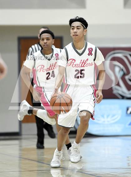 Thumbnail 3 in Rancho Mirage vs. St. Thomas Aquinas - Canada (Rancho Mirage Holiday Invitational) photogallery.