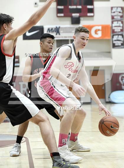 Thumbnail 1 in Rancho Mirage vs. St. Thomas Aquinas - Canada (Rancho Mirage Holiday Invitational) photogallery.
