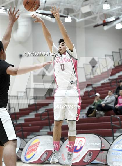 Thumbnail 3 in Rancho Mirage vs. St. Thomas Aquinas - Canada (Rancho Mirage Holiday Invitational) photogallery.