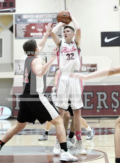 Thumbnail 2 in Rancho Mirage vs. St. Thomas Aquinas - Canada (Rancho Mirage Holiday Invitational) photogallery.