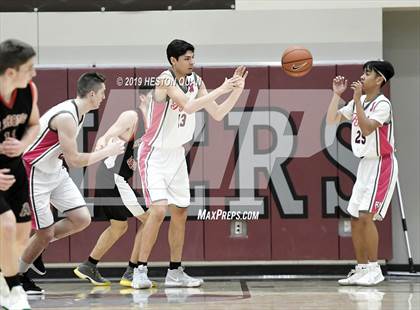 Thumbnail 3 in Rancho Mirage vs. St. Thomas Aquinas - Canada (Rancho Mirage Holiday Invitational) photogallery.