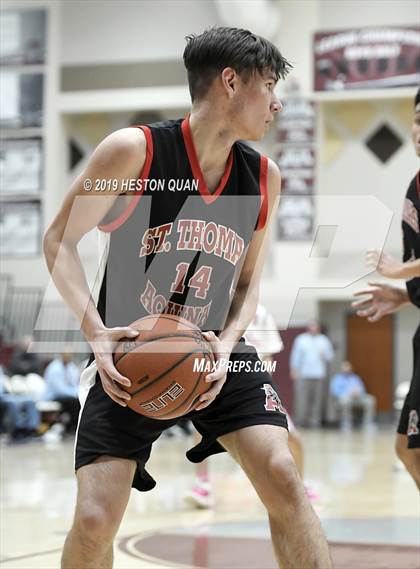 Thumbnail 3 in Rancho Mirage vs. St. Thomas Aquinas - Canada (Rancho Mirage Holiday Invitational) photogallery.