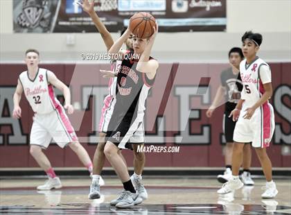 Thumbnail 3 in Rancho Mirage vs. St. Thomas Aquinas - Canada (Rancho Mirage Holiday Invitational) photogallery.