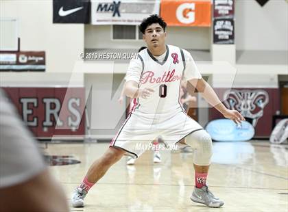 Thumbnail 2 in Rancho Mirage vs. St. Thomas Aquinas - Canada (Rancho Mirage Holiday Invitational) photogallery.