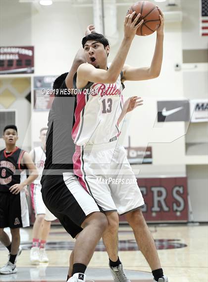 Thumbnail 3 in Rancho Mirage vs. St. Thomas Aquinas - Canada (Rancho Mirage Holiday Invitational) photogallery.