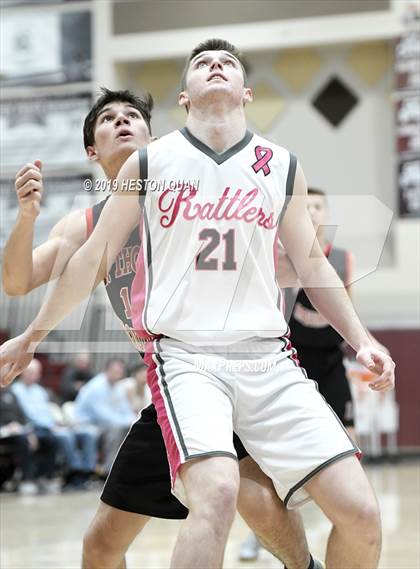 Thumbnail 2 in Rancho Mirage vs. St. Thomas Aquinas - Canada (Rancho Mirage Holiday Invitational) photogallery.