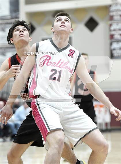 Thumbnail 1 in Rancho Mirage vs. St. Thomas Aquinas - Canada (Rancho Mirage Holiday Invitational) photogallery.