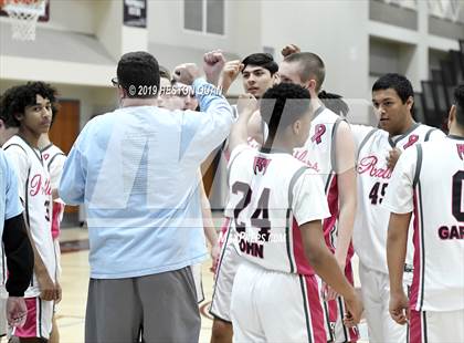 Thumbnail 1 in Rancho Mirage vs. St. Thomas Aquinas - Canada (Rancho Mirage Holiday Invitational) photogallery.