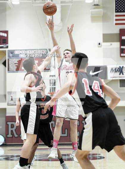 Thumbnail 1 in Rancho Mirage vs. St. Thomas Aquinas - Canada (Rancho Mirage Holiday Invitational) photogallery.