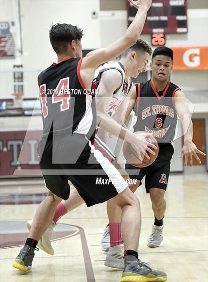 Thumbnail 3 in Rancho Mirage vs. St. Thomas Aquinas - Canada (Rancho Mirage Holiday Invitational) photogallery.