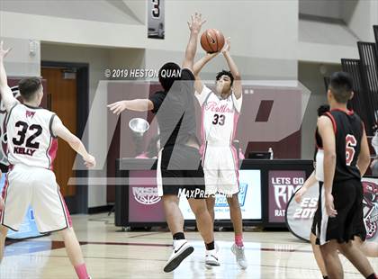 Thumbnail 1 in Rancho Mirage vs. St. Thomas Aquinas - Canada (Rancho Mirage Holiday Invitational) photogallery.