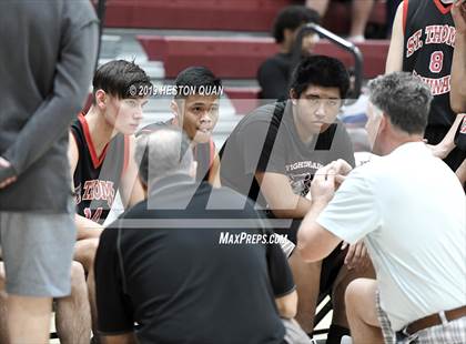 Thumbnail 2 in Rancho Mirage vs. St. Thomas Aquinas - Canada (Rancho Mirage Holiday Invitational) photogallery.