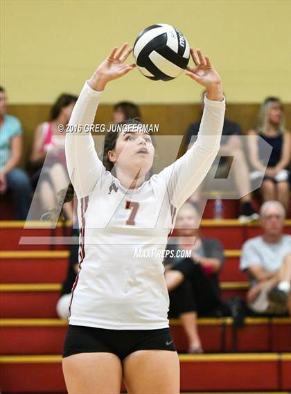 Thumbnail 2 in Montgomery @ Cardinal Newman photogallery.