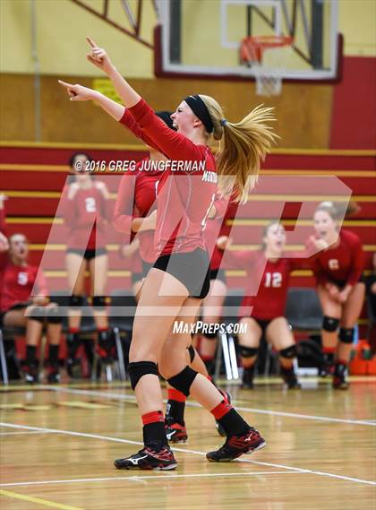 Thumbnail 2 in Montgomery @ Cardinal Newman photogallery.