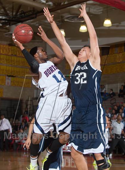 Thumbnail 3 in San Gabriel Academy vs Horizon (CIF SoCal Regional D5 Final) photogallery.