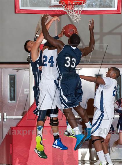 Thumbnail 1 in San Gabriel Academy vs Horizon (CIF SoCal Regional D5 Final) photogallery.