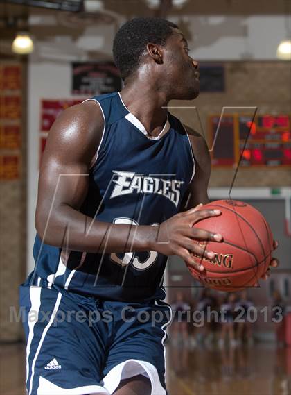 Thumbnail 3 in San Gabriel Academy vs Horizon (CIF SoCal Regional D5 Final) photogallery.