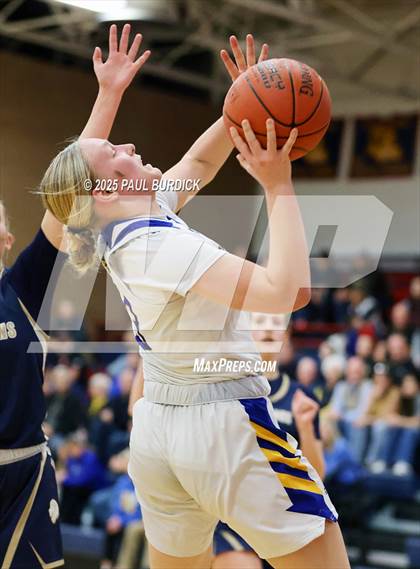 Thumbnail 2 in Clarion-Limestone @ Otto-Eldred (District 9 1A Semifinal) photogallery.