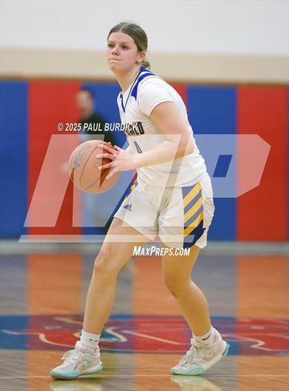 Thumbnail 3 in Clarion-Limestone @ Otto-Eldred (District 9 1A Semifinal) photogallery.