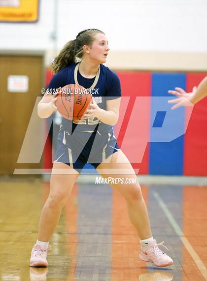 Thumbnail 1 in Clarion-Limestone @ Otto-Eldred (District 9 1A Semifinal) photogallery.
