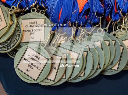Thumbnail 2 in Community School of Davidson vs. Franklin Academy (NCHSAA 2A Final - Awards) photogallery.