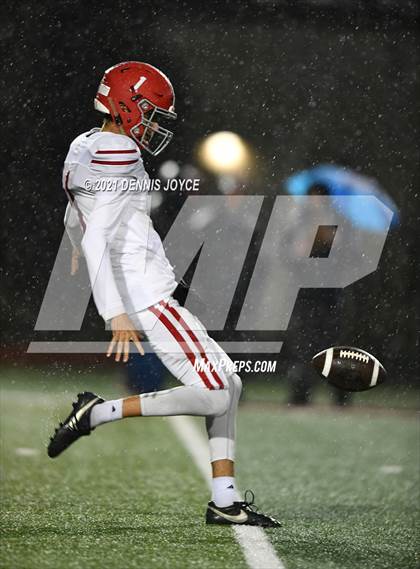 Thumbnail 2 in Fairport @ Aquinas Institute (NYSPHSAA Section V Class AA Quarterfinal) photogallery.