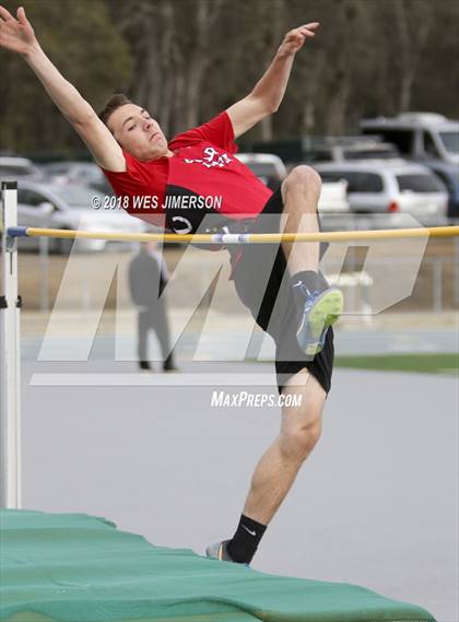 Thumbnail 1 in Capital Valley Conference 1A Meet  photogallery.