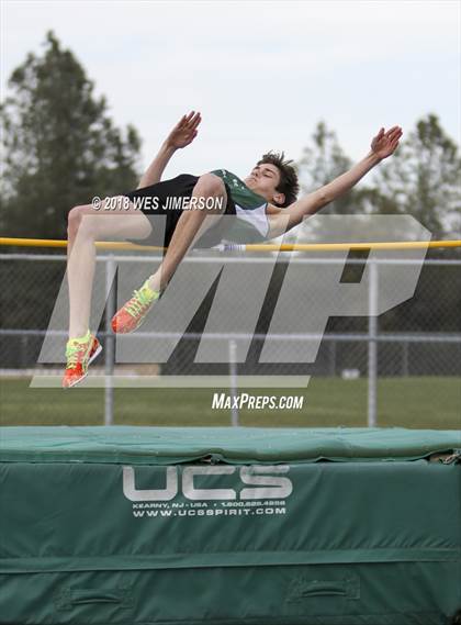 Thumbnail 3 in Capital Valley Conference 1A Meet  photogallery.