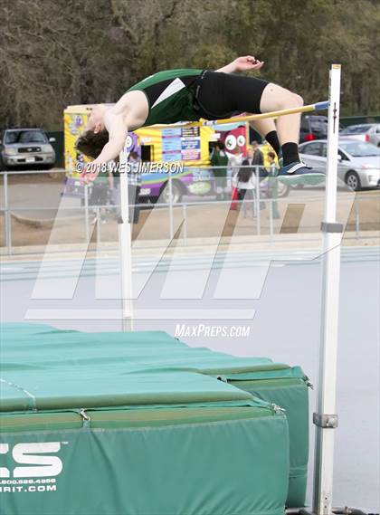 Thumbnail 3 in Capital Valley Conference 1A Meet  photogallery.