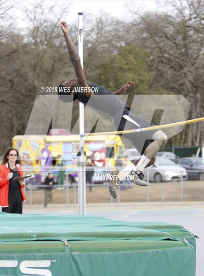 Thumbnail 2 in Capital Valley Conference 1A Meet  photogallery.