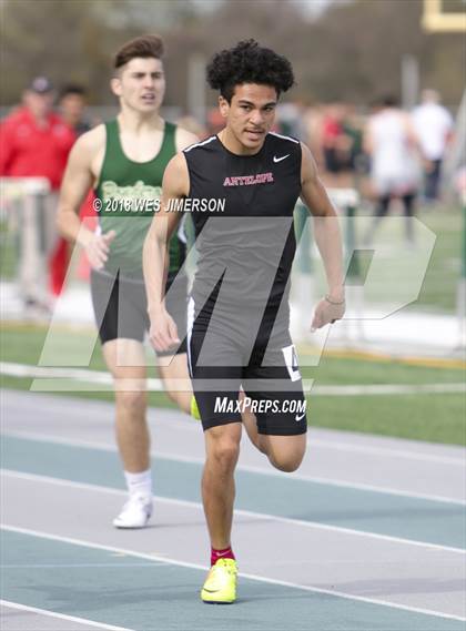 Thumbnail 3 in Capital Valley Conference 1A Meet  photogallery.