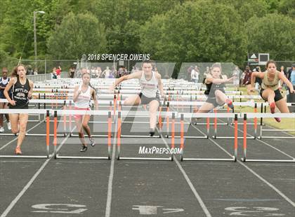Thumbnail 3 in Butler Invitational photogallery.