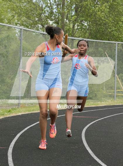 Thumbnail 2 in Butler Invitational photogallery.